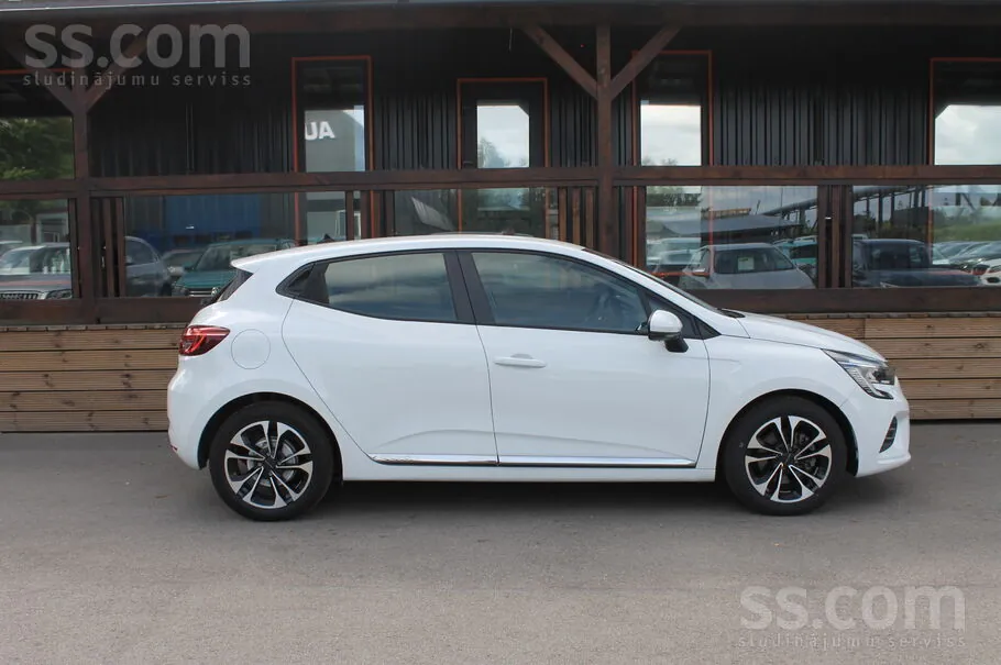 Renault Clio 2022 photo 4