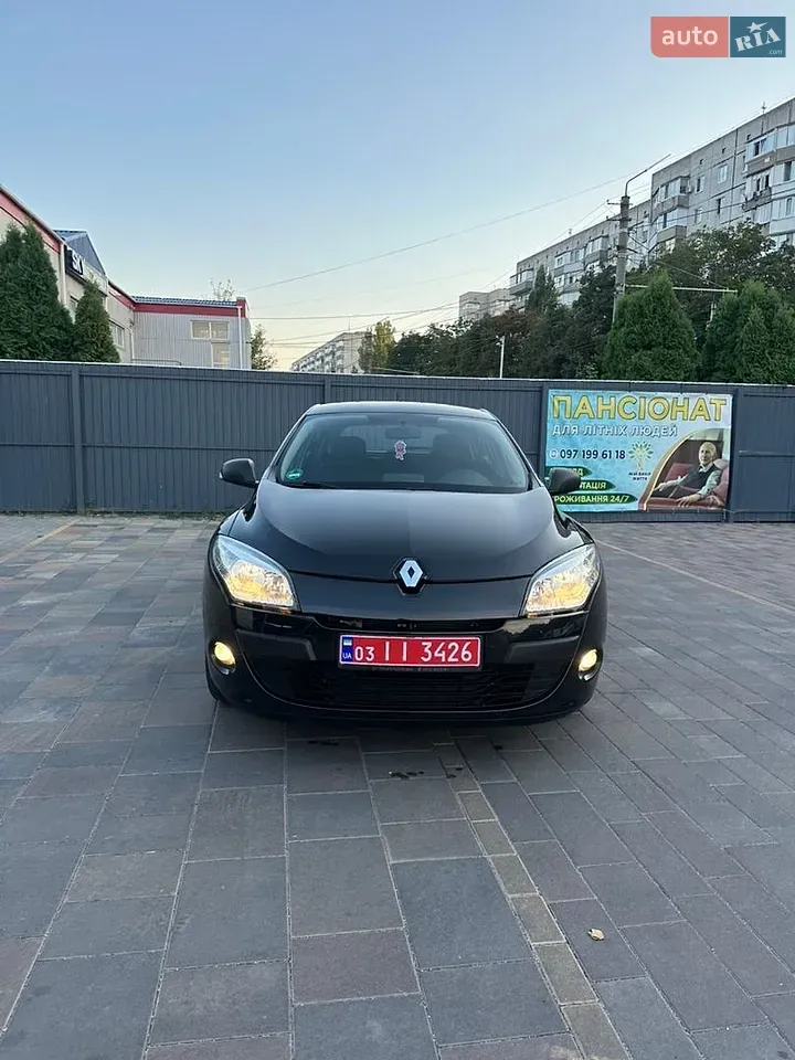 Renault Megane 2011 photo 3