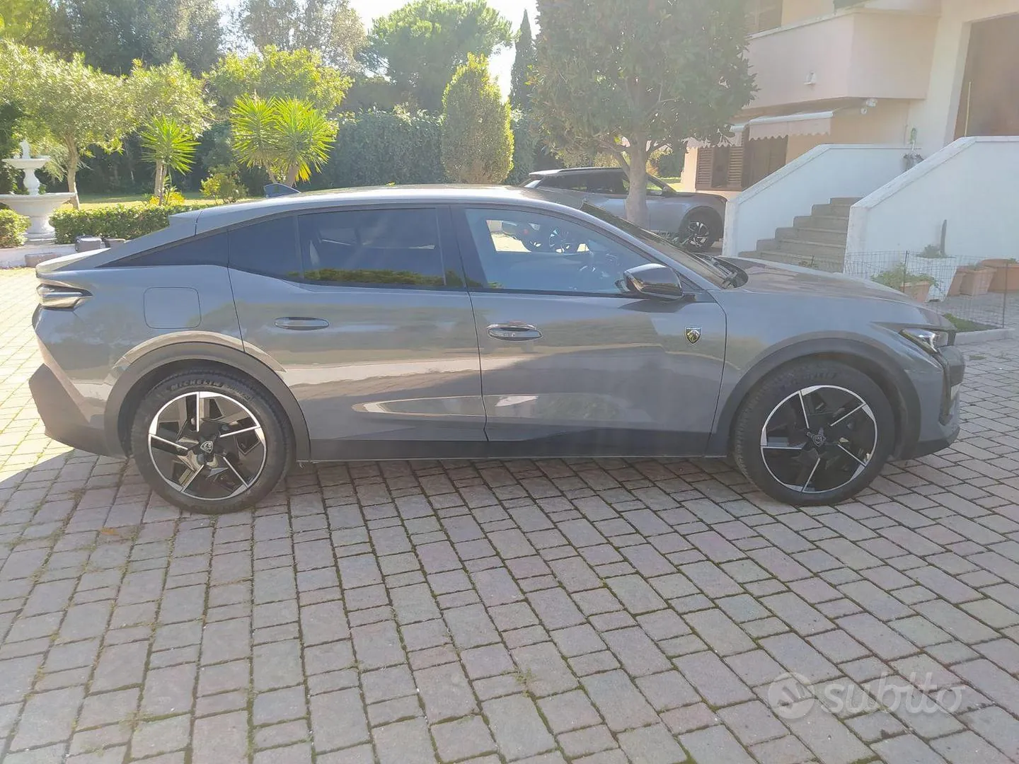Peugeot 408 2024 photo 3