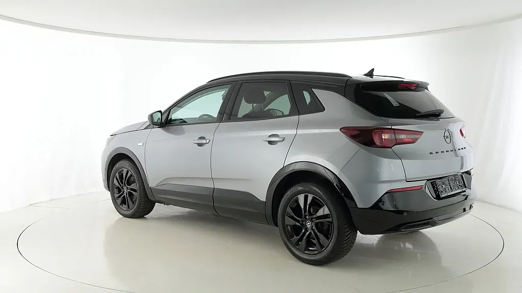 Opel Grandland 2022 photo 3