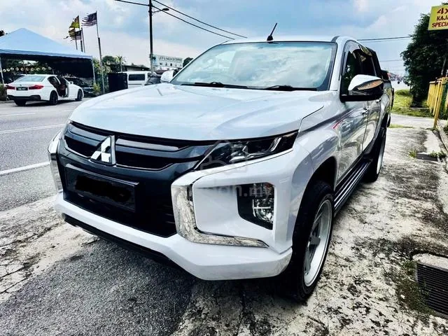 Mitsubishi Triton