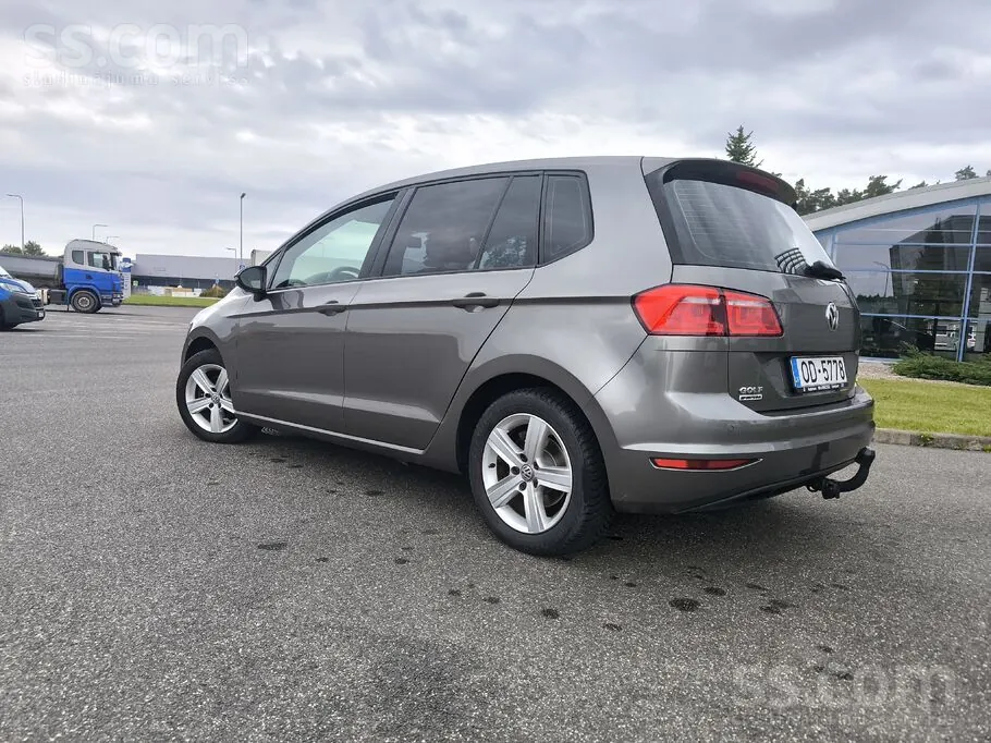 Volkswagen Golf Sportsvan 2015 photo 3