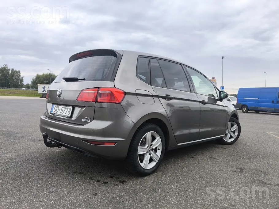 Volkswagen Golf Sportsvan 2015 photo 2