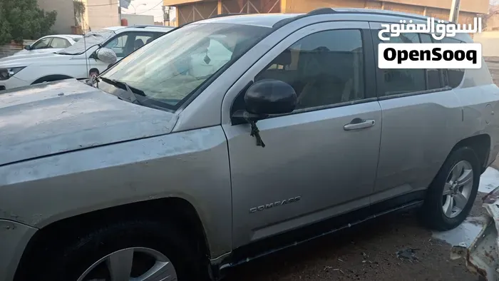 Jeep Compass 2014 photo 4