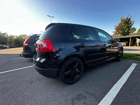 Volkswagen Golf Iv 2004 photo 3