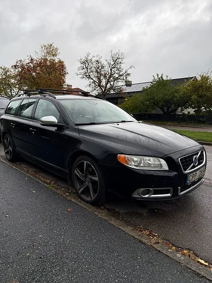 Volvo V70