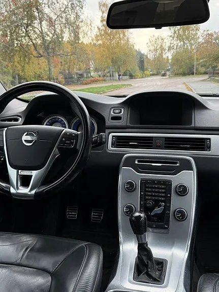 Volvo V70 2013 photo 4