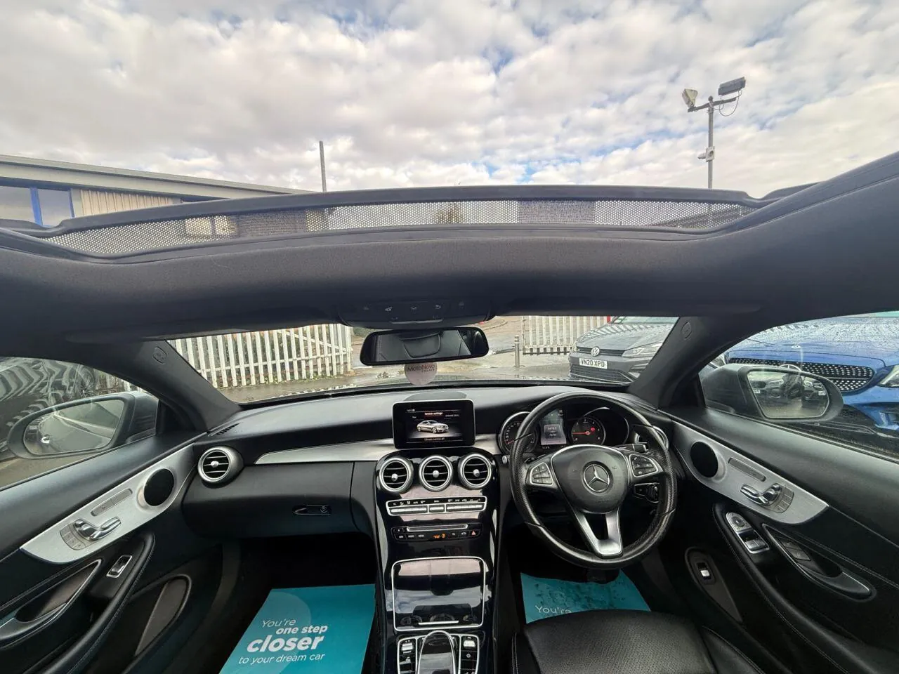 Mercedes-Benz C-Class 2017 photo 2