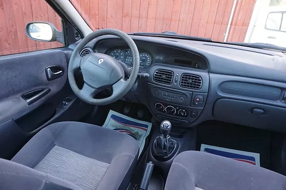 Renault Megane 2003 photo 5