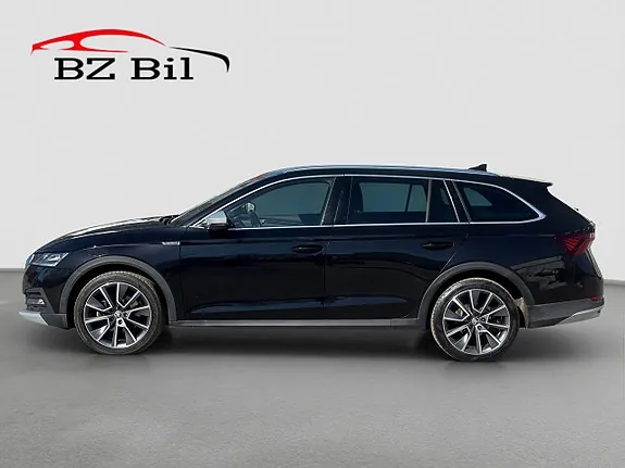 Skoda Octavia Scout 2023 photo 2