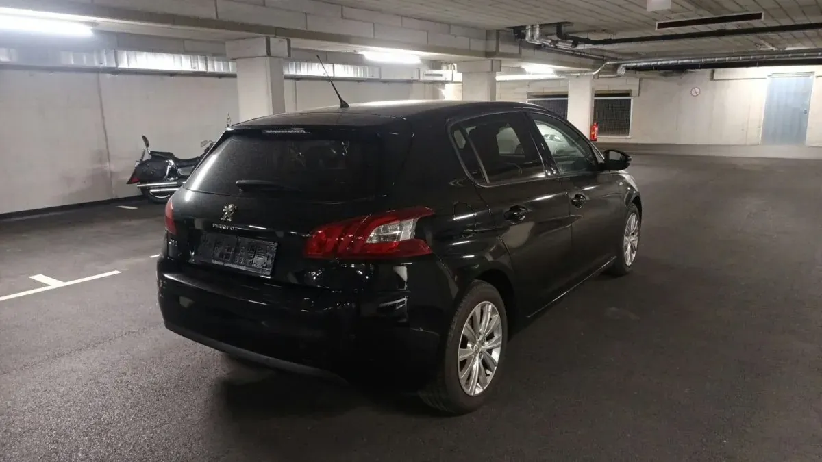 Peugeot 308 2016 photo 2