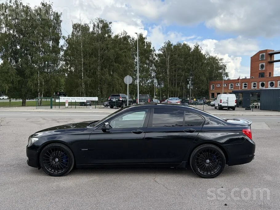 BMW 740 2009 photo 3