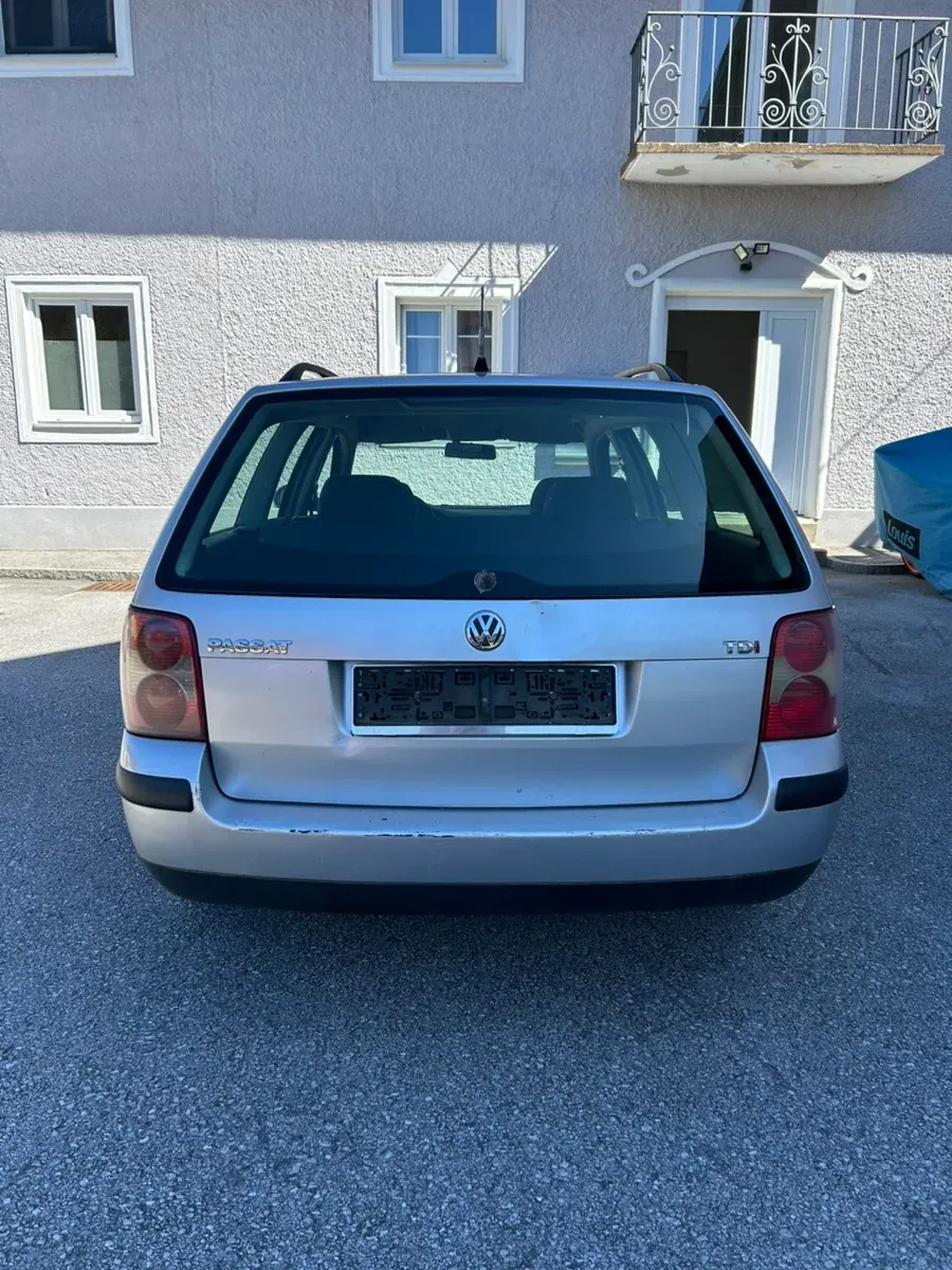 Volkswagen Passat 2004 photo 3