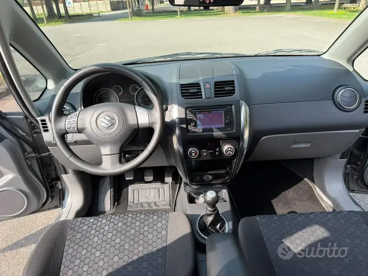 Suzuki Sx4 2012 photo 5