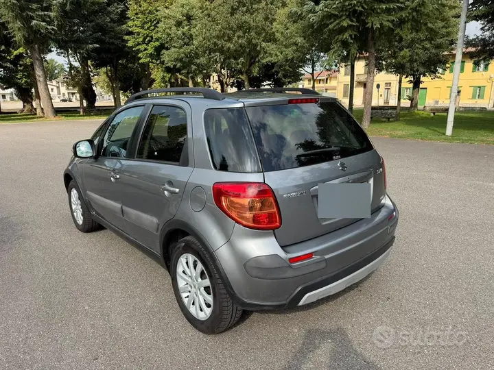 Suzuki Sx4 2012 photo 4