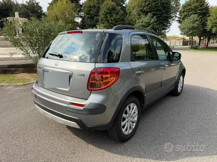 Suzuki Sx4 2012 photo 3