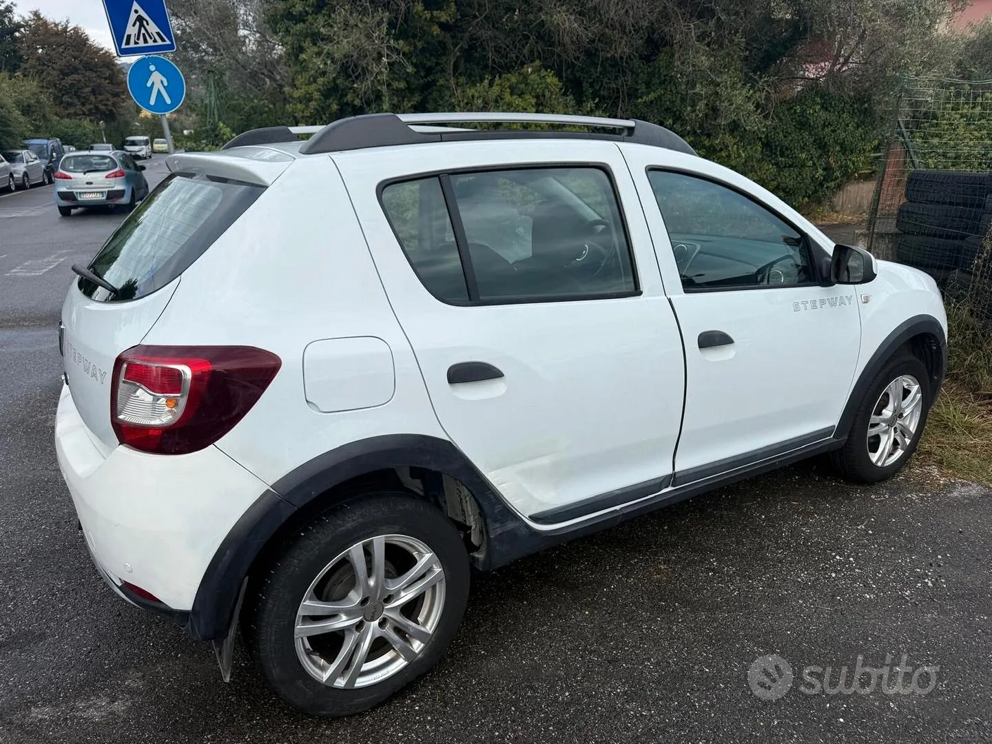 Dacia Sandero 2015 photo 2