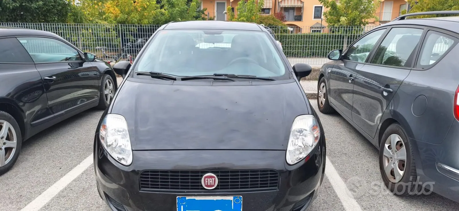 Fiat Grande Punto 2010 photo 3