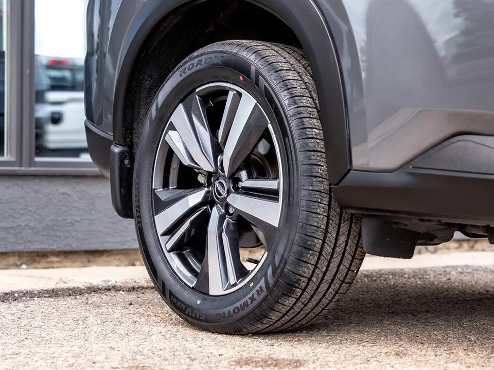 Nissan Rogue 2024 photo 3