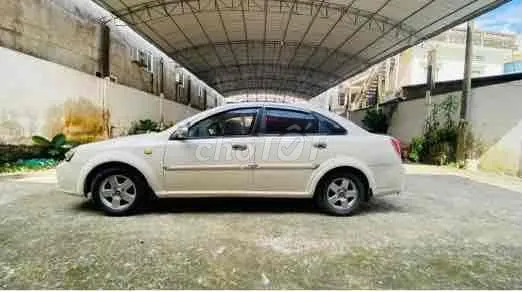 Chevrolet Lacetti 2004 photo 4