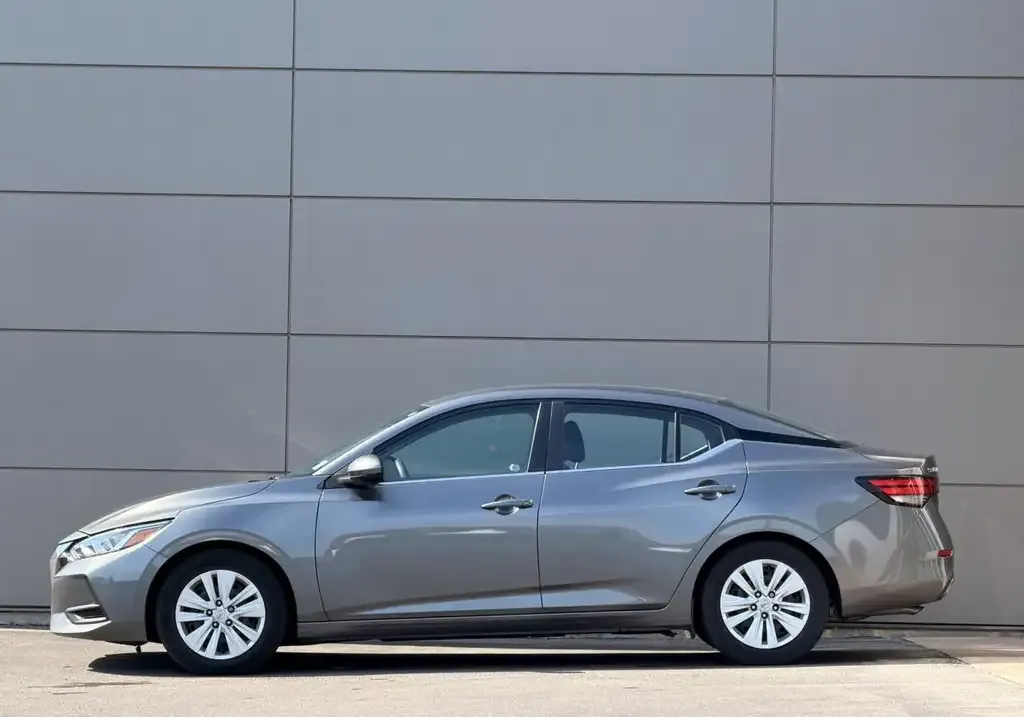Nissan Sentra 2023 photo 4