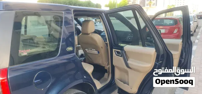 Land Rover Lr2 2009 photo 4
