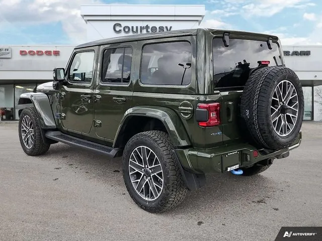 Jeep Wrangler 2024 photo 3