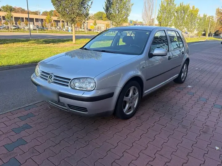 Volkswagen Golf 4