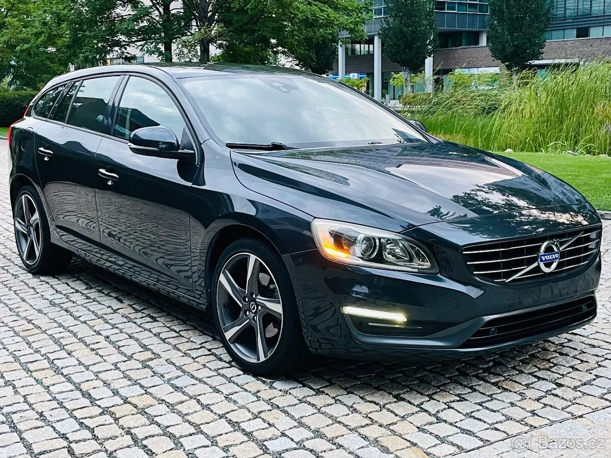 Volvo V60 2015 photo 4
