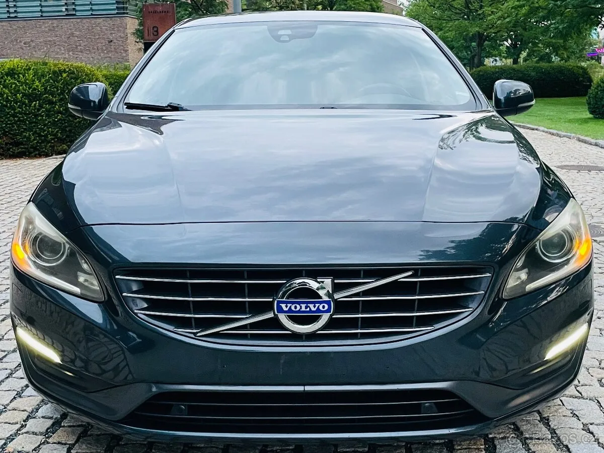 Volvo V60 2015 photo 3