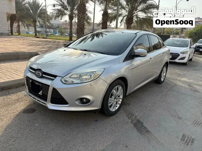 Ford Focus 2014 photo 3