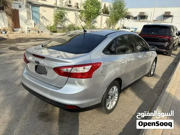 Ford Focus 2014 photo 4