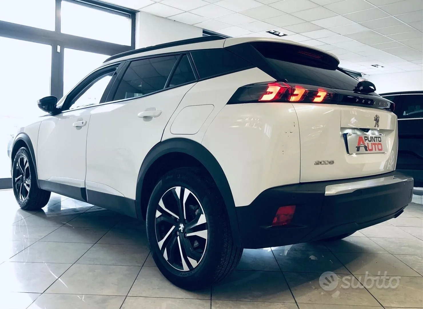 Peugeot 2008 2020 photo 4