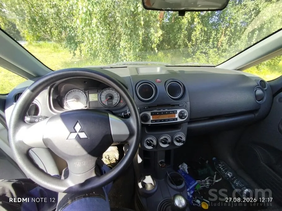 Mitsubishi Colt 2012 photo 4