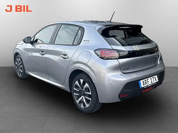 Peugeot 208 2025 photo 3