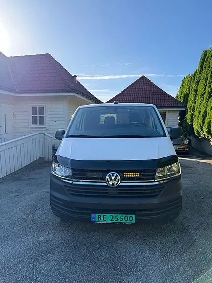 Volkswagen Transporter 2021 photo 2