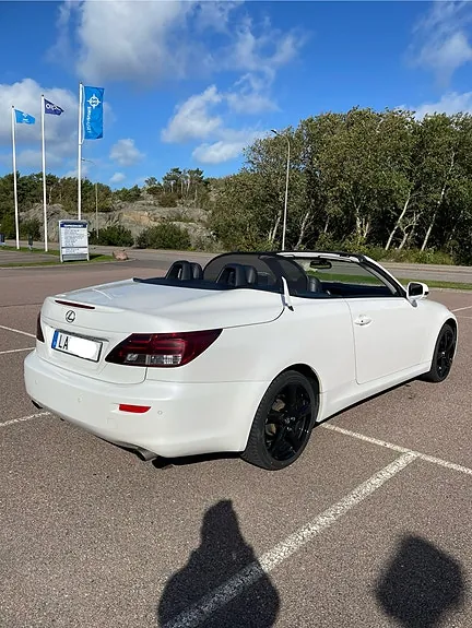 Lexus Is250C 2011 photo 3