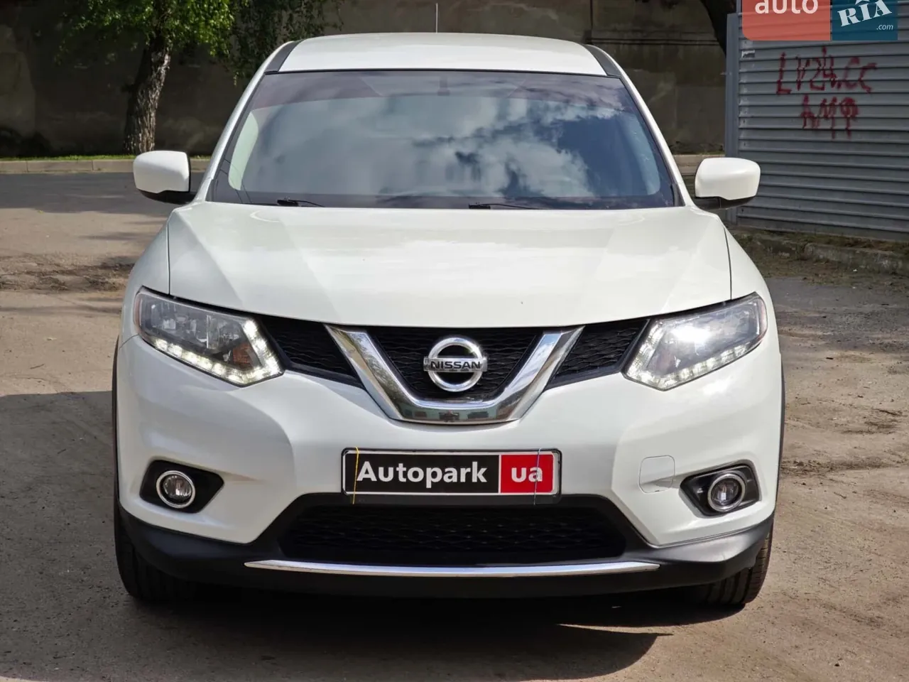 Nissan Rogue 2016 photo 2