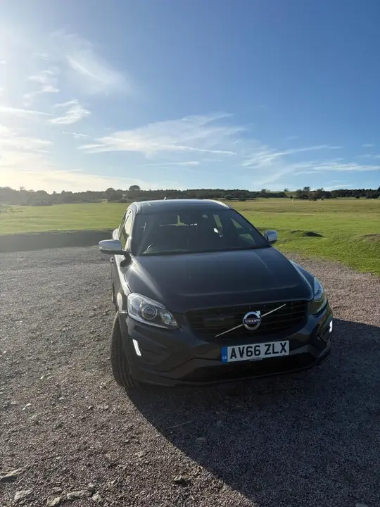 Volvo Xc60 2017 photo 2