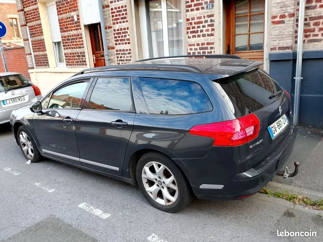 Citroen C5 2010 photo 3