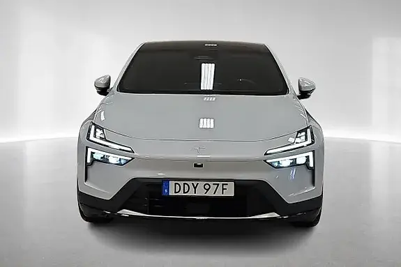 Polestar 4 2026 photo 3