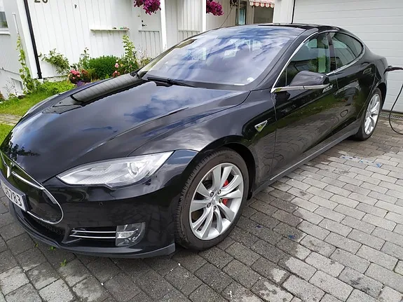 Tesla Model S 2014 photo 5