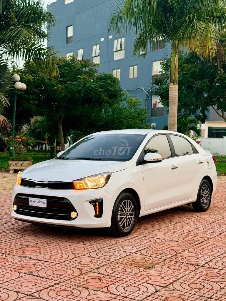 Kia Soluto 2024 photo 2