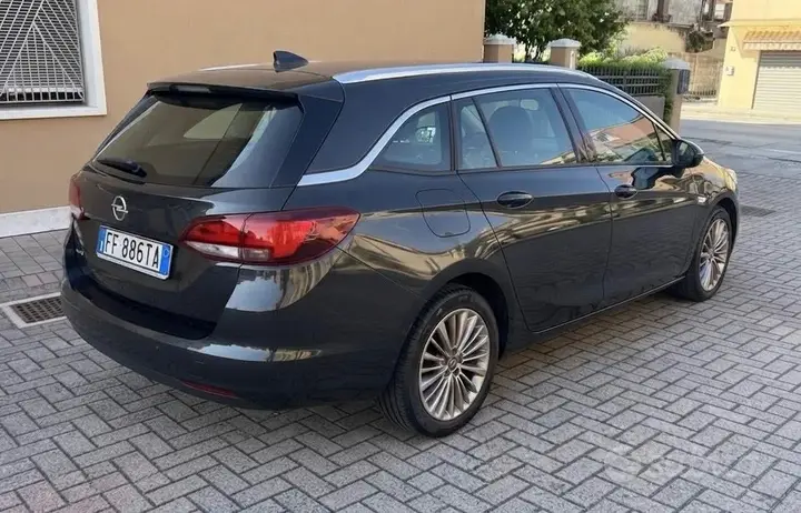 Opel Astra 2016 photo 2