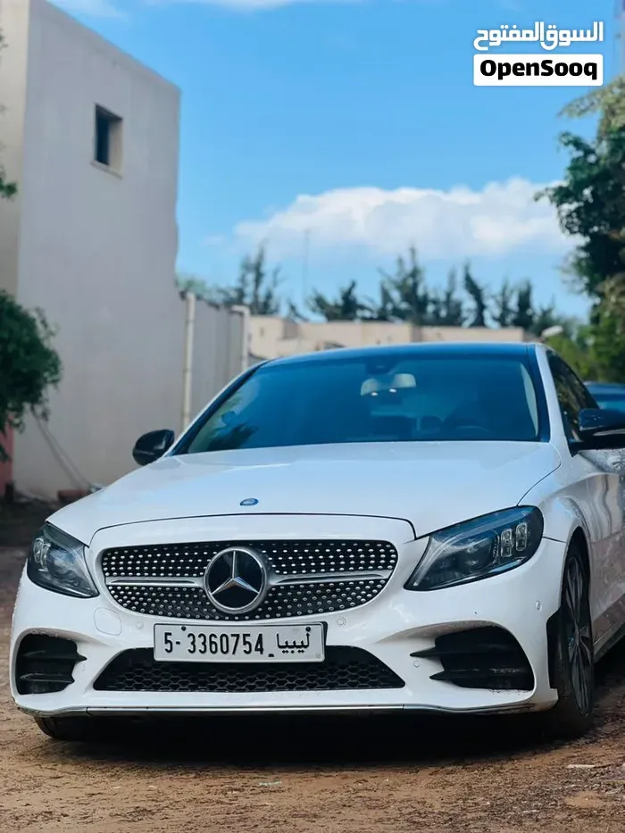 Mercedes-Benz C-Class 2016 photo 4