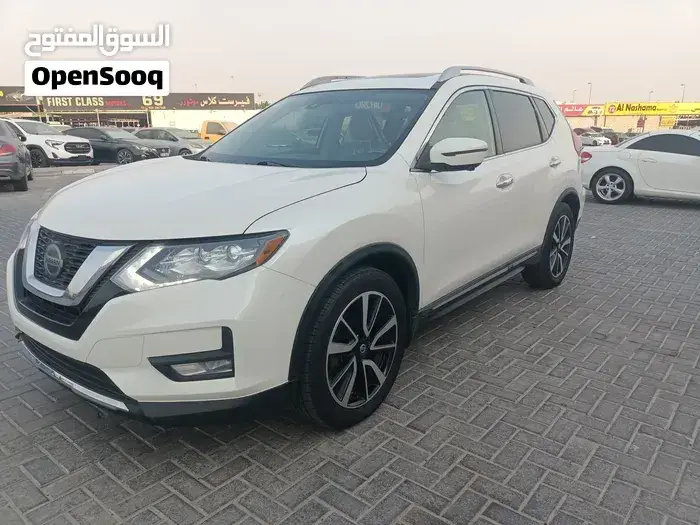 Nissan Rogue 2020 photo 2