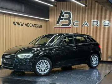 Audi A3 2018 photo 2