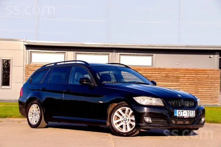 BMW 320D 2010 photo 3