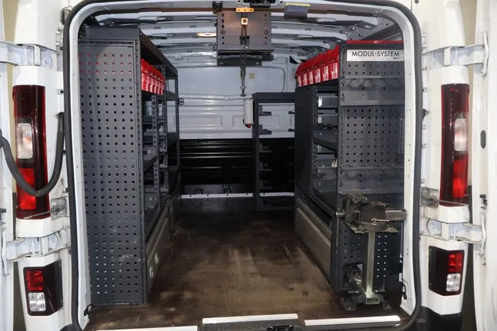 Renault Trafic 2022 photo 3