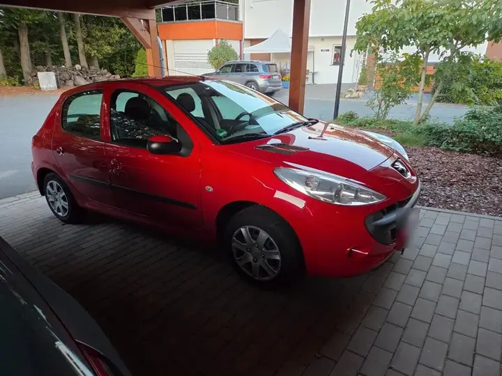 Peugeot 206